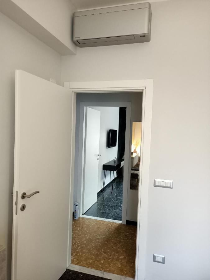 Apartmán Casa Di Noemi - Seafront With Parking Savona Exteriér fotografie