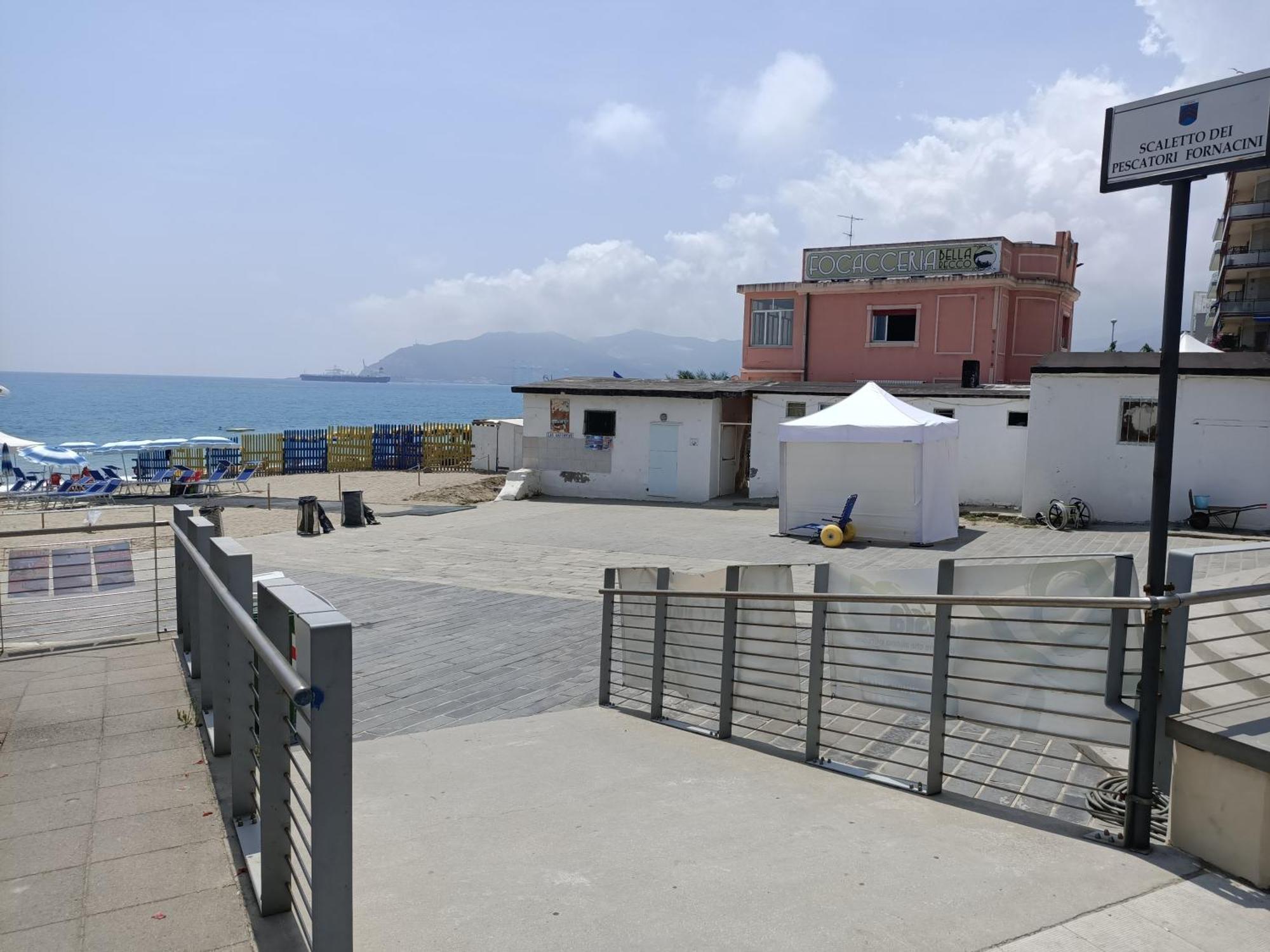 Apartmán Casa Di Noemi - Seafront With Parking Savona Exteriér fotografie